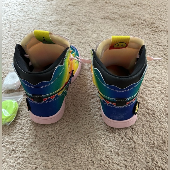 Jordan 1 Jbalvin size 8 in men - Picture 3 of 6